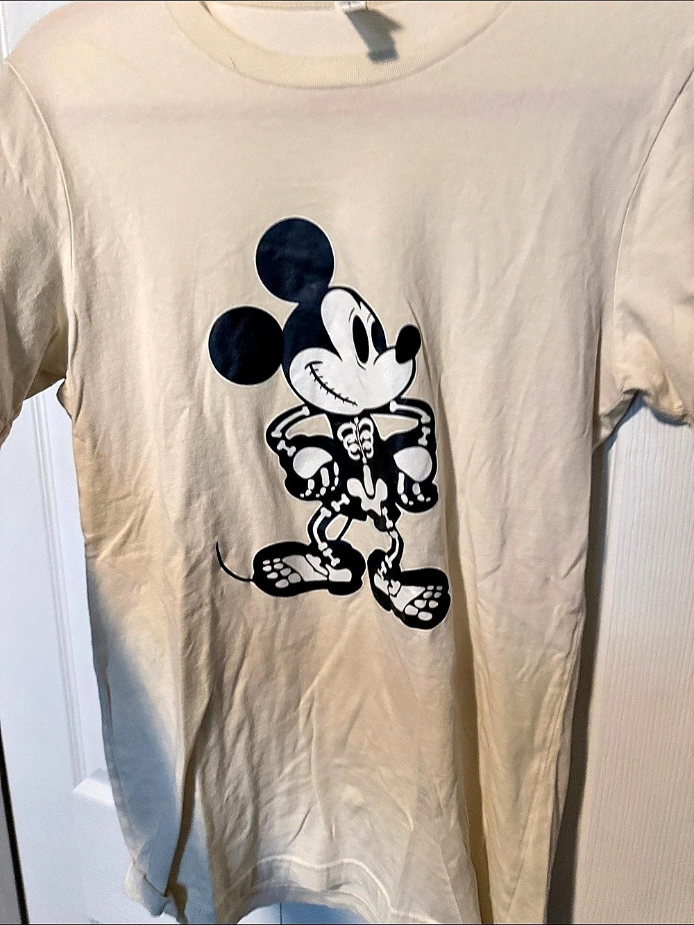 Canvas  Mickey Mouse Skeleton Graphic Tee Size Small